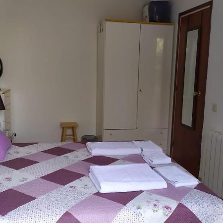 Magnolia, Habitacion Matrimonial Con Bano Uso Privado, En Casa Compartida Lägenhet Palafrugell Exteriör bild