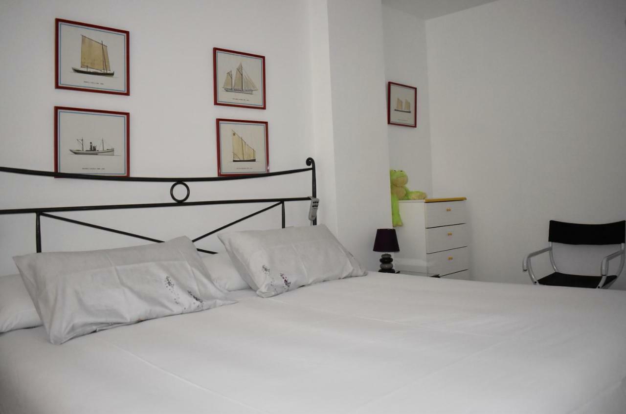 Magnolia, Habitacion Matrimonial Con Bano Uso Privado, En Casa Compartida Lägenhet Palafrugell Exteriör bild
