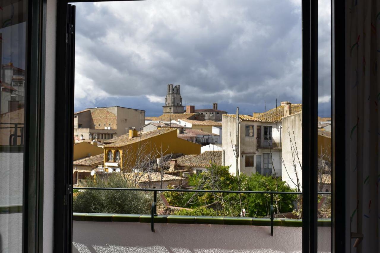 Magnolia, Habitacion Matrimonial Con Bano Uso Privado, En Casa Compartida Lägenhet Palafrugell Exteriör bild